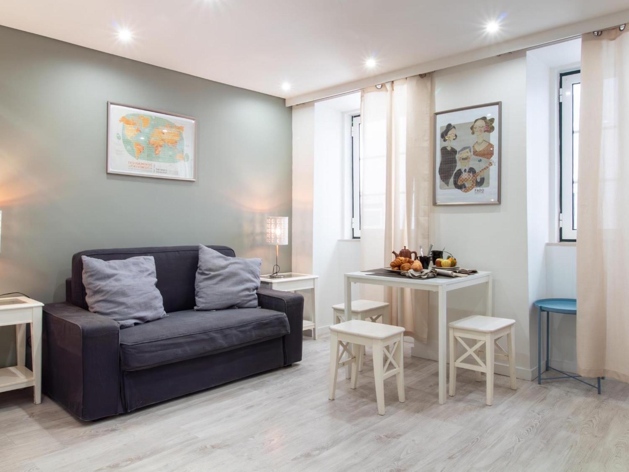 Madalena Second Floor Apartment *